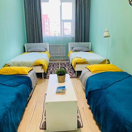 Nomad Airport B&B, Gobi Tours ウランバートル エクステリア 写真